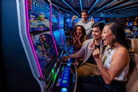 Responsible gaming reminder beside live game show content on 777abc